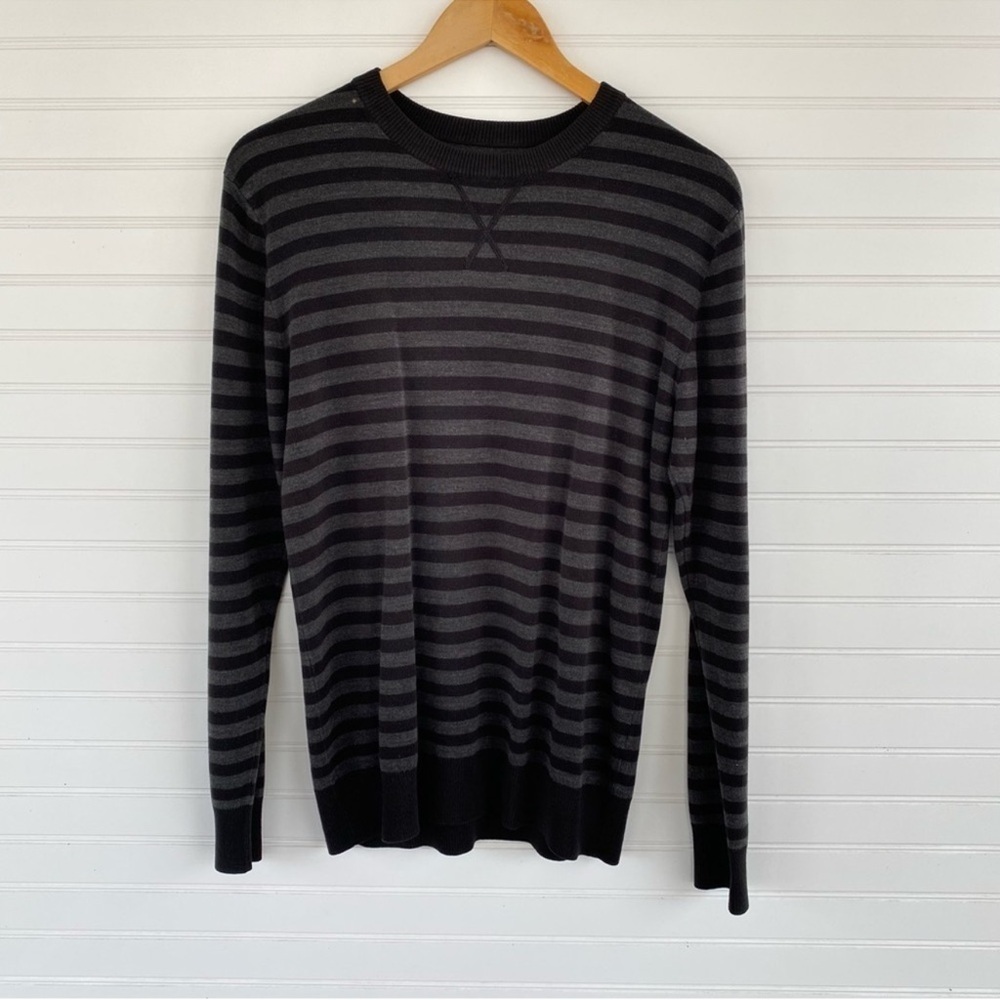 UNIONBAY Black and Gray Striped Crewneck Sweater